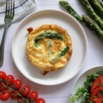 Tortellini z szynką parmeńską, szparagami i boczkiem