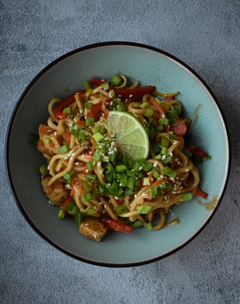 Pad thai z kurczakiem