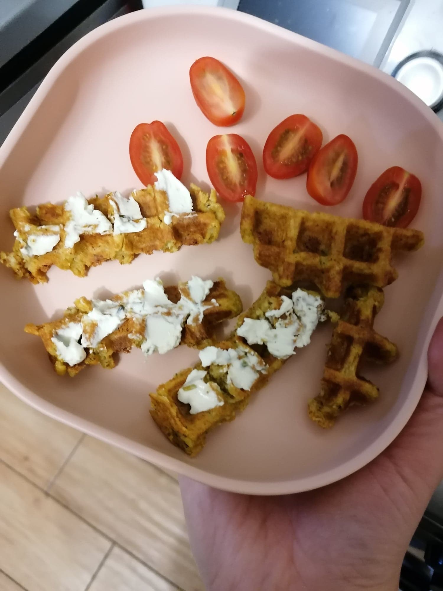 Menu malucha: gofry brokułowe