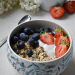 Makaron z kurczakiem i brokułami w śmietanowym sosie