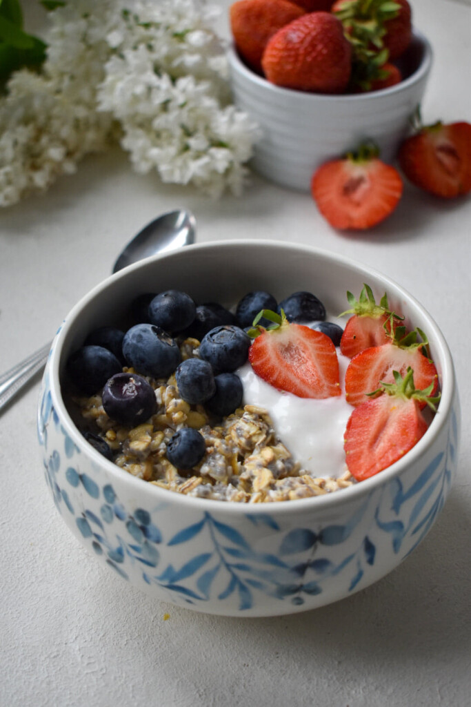 Nocna owsianka kokosowa